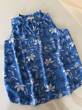 LOFT Blue Floral Button-Front Top